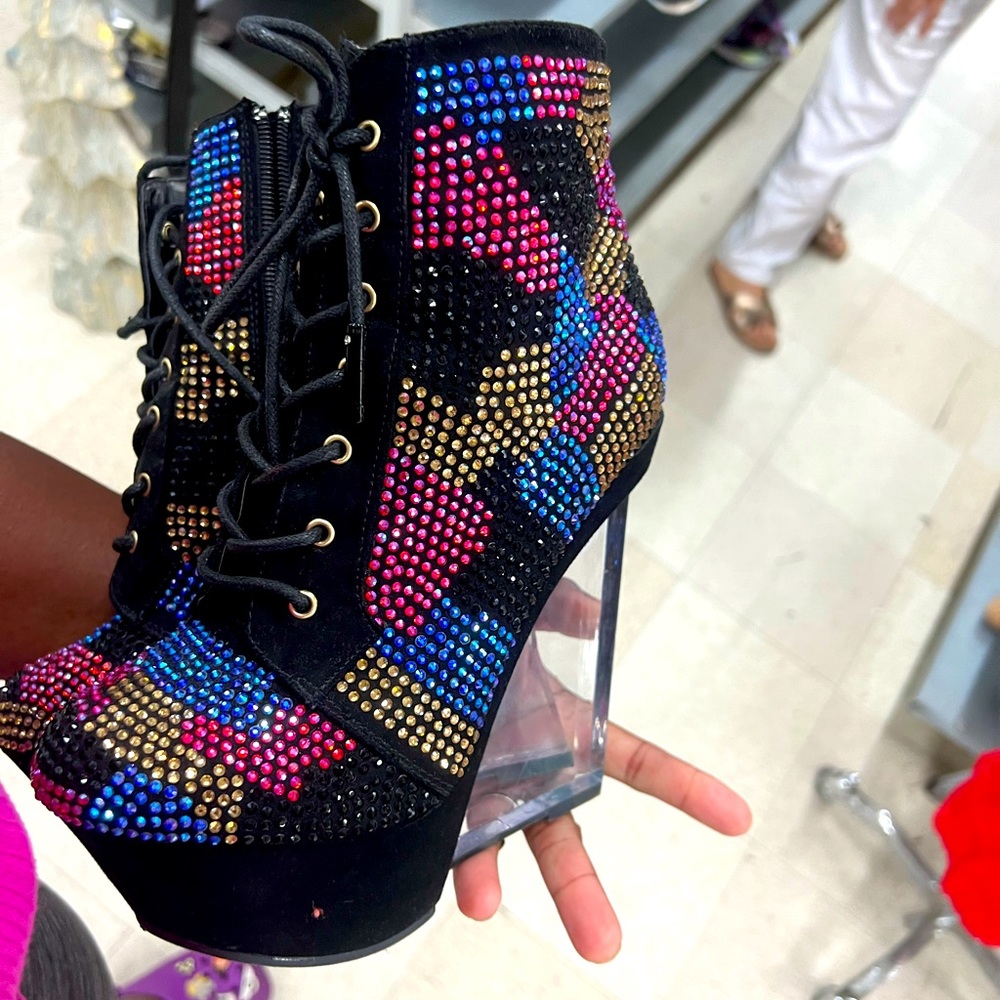 Sheikh crystal wedge heel